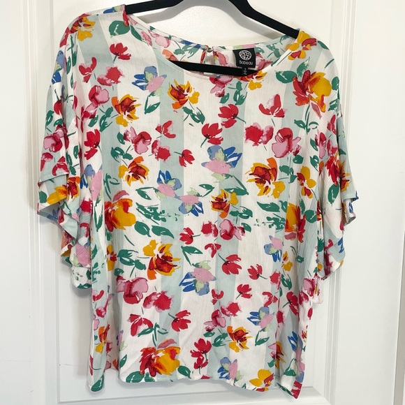 bobeau Tops - Bobeau Watercolor Floral White Green Bat Ruffle‎ Sleeve Summer Blouse-Small
